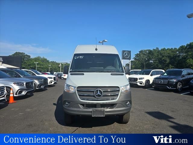 2024 Mercedes-Benz Sprinter Base