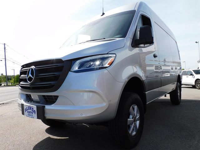2024 Mercedes-Benz Sprinter Base