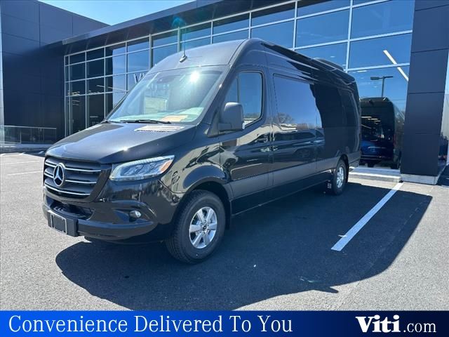 2024 Mercedes-Benz Sprinter Passsenger