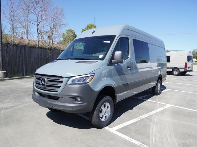 2024 Mercedes-Benz Sprinter Base