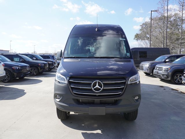 2024 Mercedes-Benz Sprinter Base