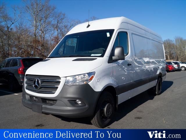 2024 Mercedes-Benz Sprinter Cargo