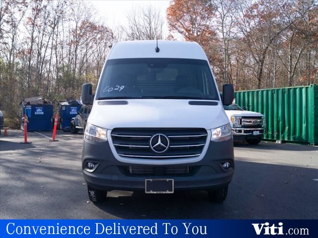 2024 Mercedes-Benz Sprinter Cargo