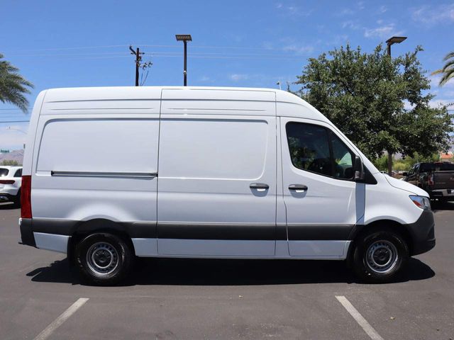 2024 Mercedes-Benz Sprinter Base