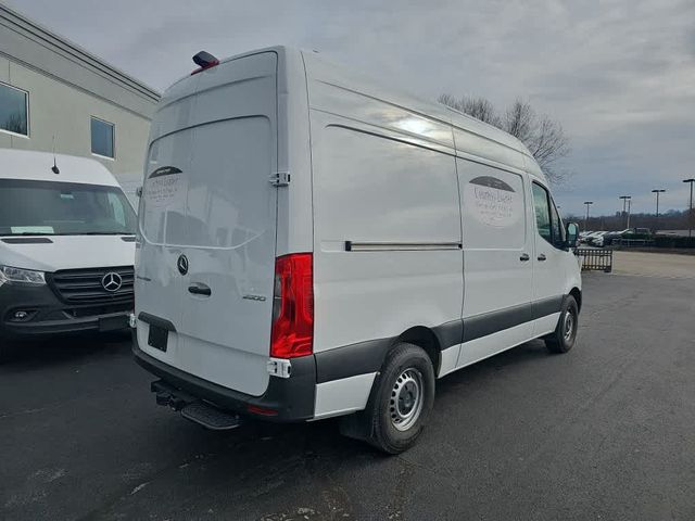 2024 Mercedes-Benz Sprinter Base