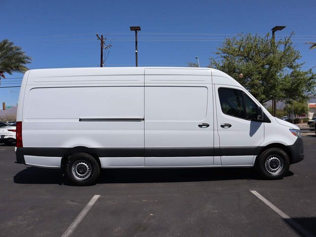 2024 Mercedes-Benz Sprinter Base