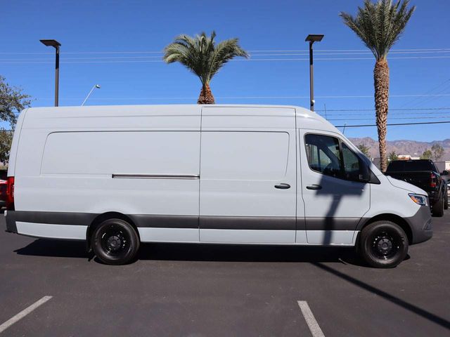 2024 Mercedes-Benz Sprinter Cargo