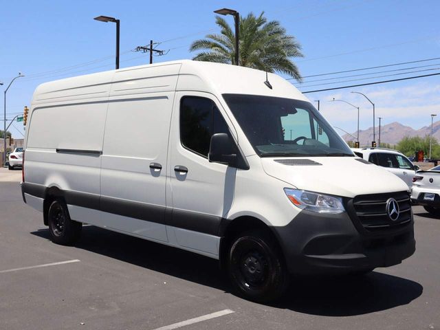 2024 Mercedes-Benz Sprinter Cargo