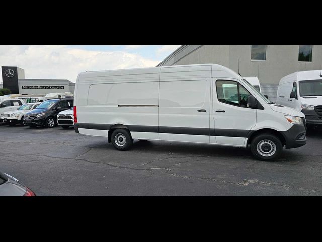 2024 Mercedes-Benz Sprinter Cargo