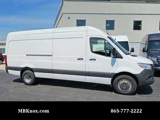 2024 Mercedes-Benz Sprinter Cargo