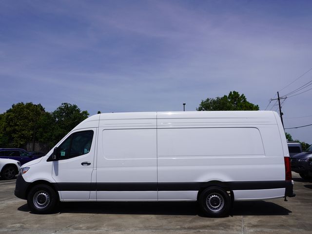 2024 Mercedes-Benz Sprinter Cargo