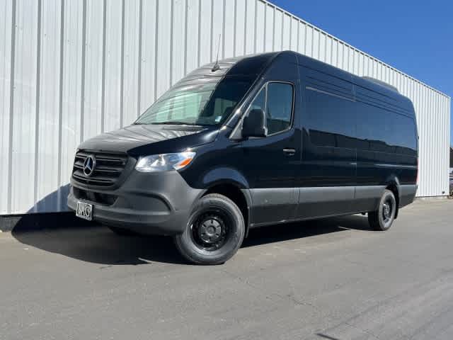 2024 Mercedes-Benz Sprinter Passsenger