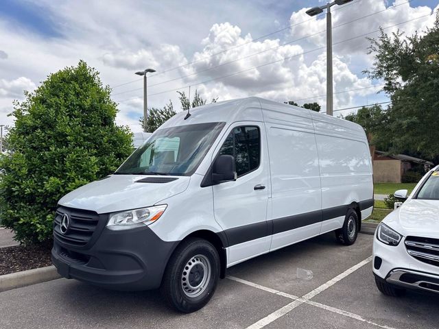 2024 Mercedes-Benz Sprinter Base