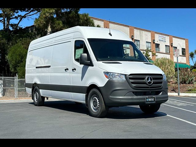 2024 Mercedes-Benz Sprinter Base