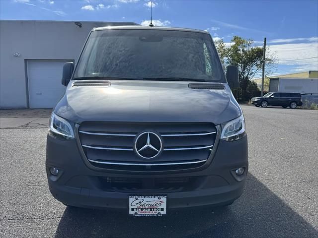 2024 Mercedes-Benz Sprinter Base