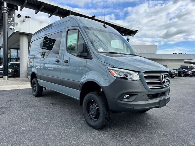 2024 Mercedes-Benz Sprinter Crew