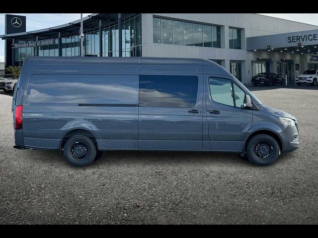 2024 Mercedes-Benz Sprinter Base