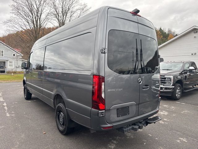 2024 Mercedes-Benz Sprinter Base