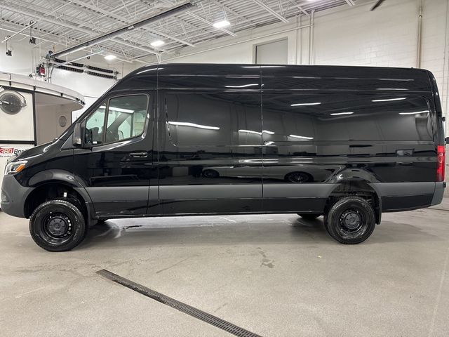 2024 Mercedes-Benz Sprinter Base