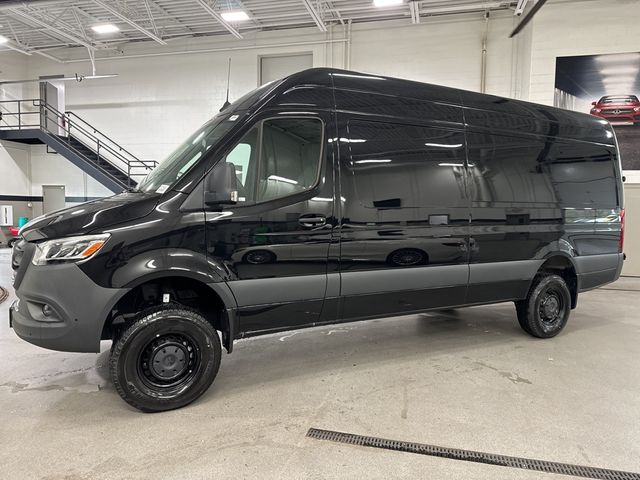 2024 Mercedes-Benz Sprinter Base