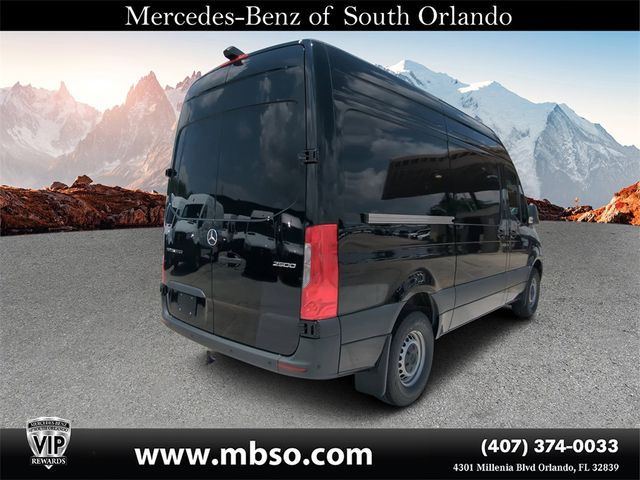 2024 Mercedes-Benz Sprinter Base