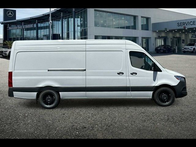 2024 Mercedes-Benz Sprinter Base