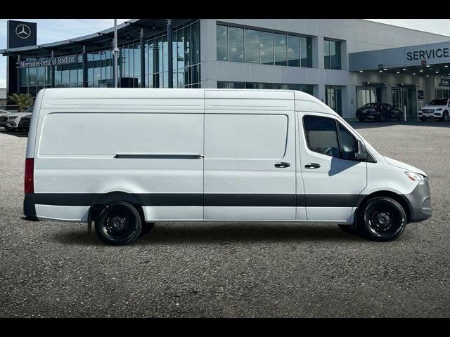 2024 Mercedes-Benz Sprinter Base