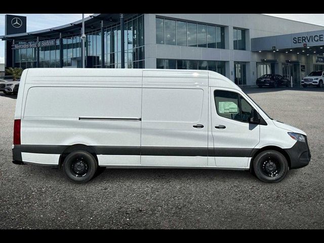 2024 Mercedes-Benz Sprinter Base