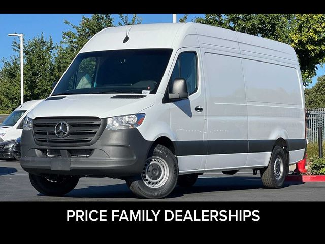 2024 Mercedes-Benz Sprinter Base