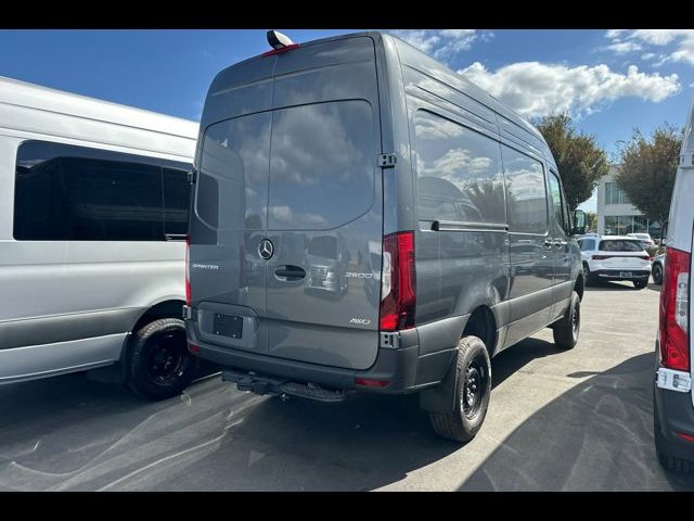 2024 Mercedes-Benz Sprinter Base