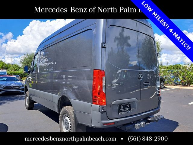 2024 Mercedes-Benz Sprinter Crew