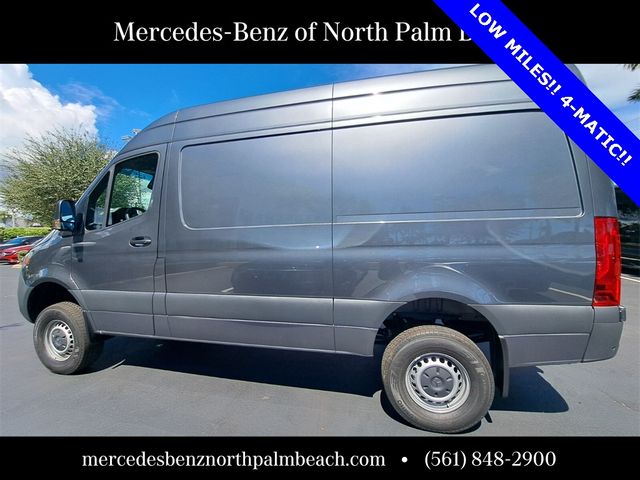 2024 Mercedes-Benz Sprinter Crew