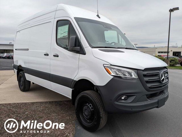 2024 Mercedes-Benz Sprinter Base