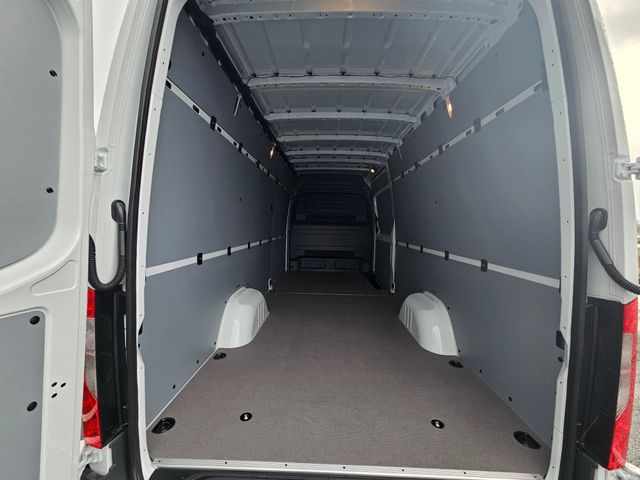 2024 Mercedes-Benz Sprinter Base