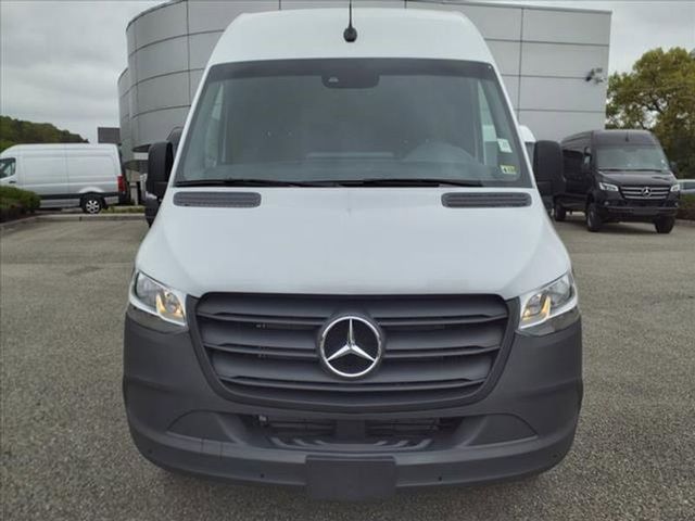 2024 Mercedes-Benz Sprinter Base