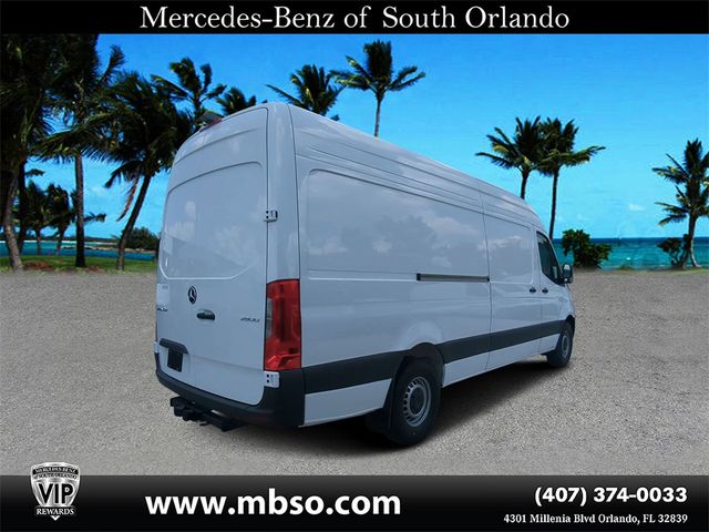 2024 Mercedes-Benz Sprinter Base