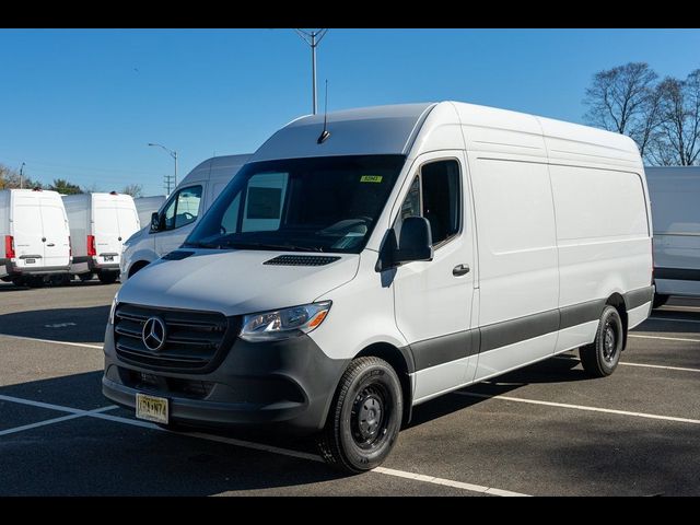 2024 Mercedes-Benz Sprinter Base