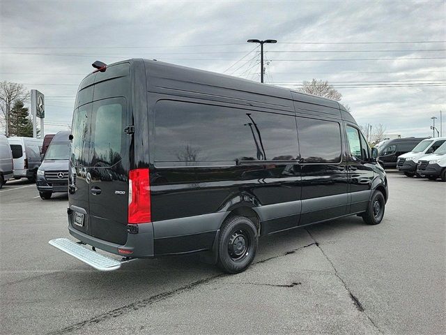 2024 Mercedes-Benz Sprinter Base