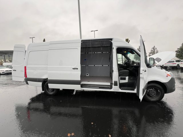 2024 Mercedes-Benz Sprinter Base