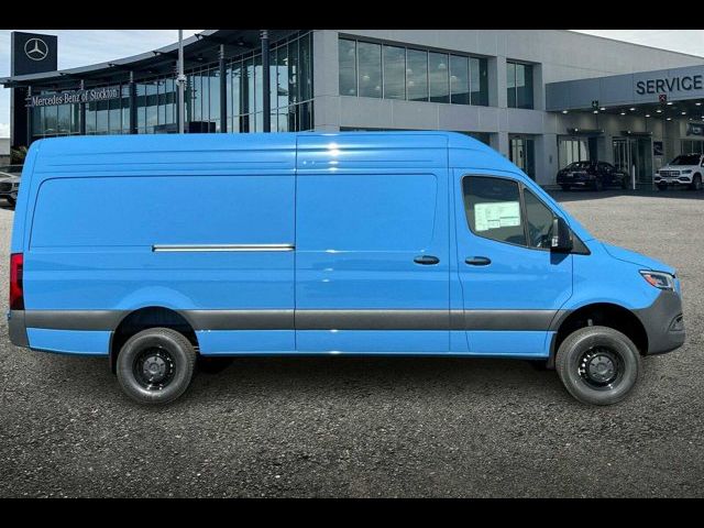 2024 Mercedes-Benz Sprinter Base