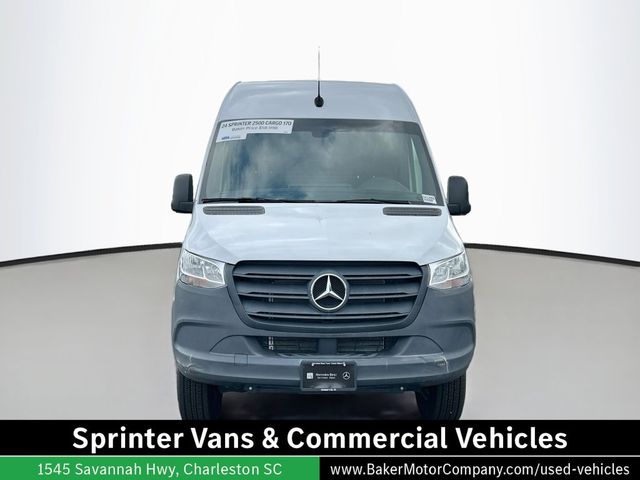 2024 Mercedes-Benz Sprinter Base