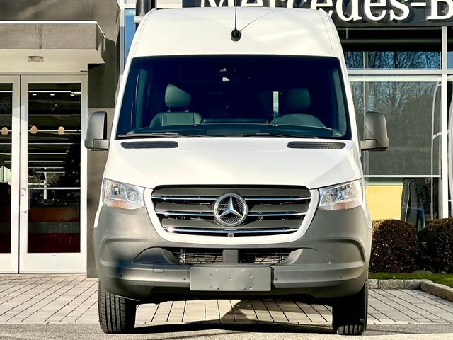 2024 Mercedes-Benz Sprinter Base