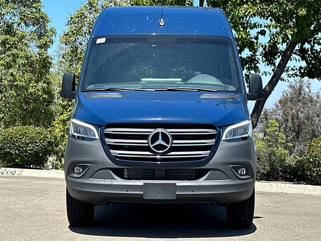 2024 Mercedes-Benz Sprinter Base