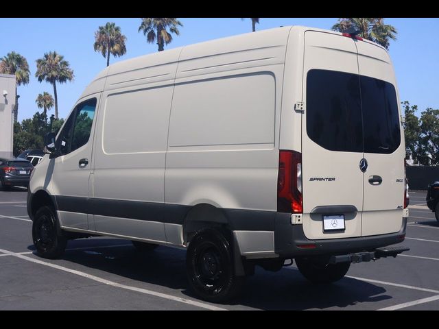 2024 Mercedes-Benz Sprinter Base