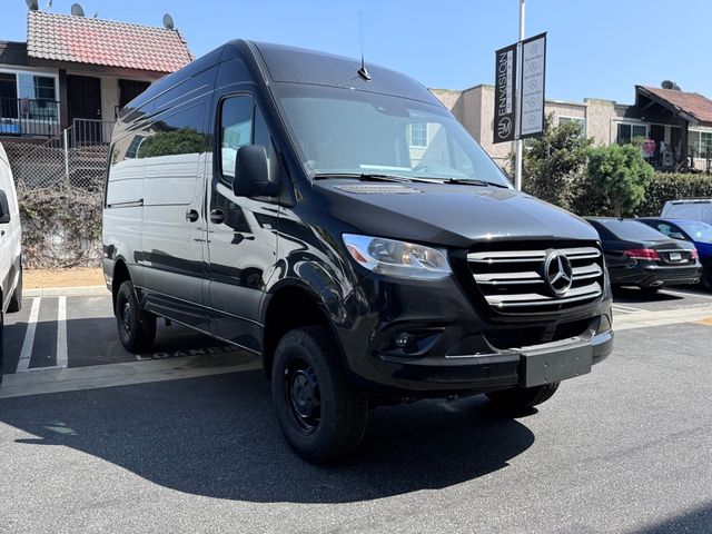 2024 Mercedes-Benz Sprinter Base