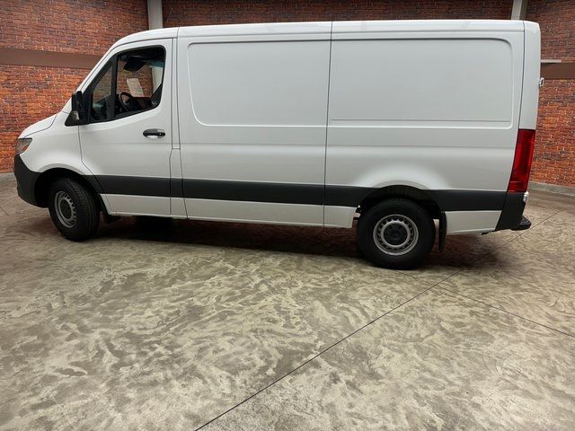 2024 Mercedes-Benz Sprinter Base