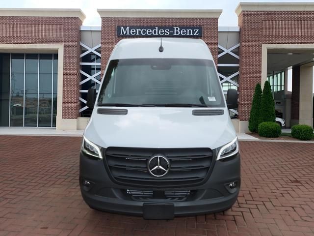 2024 Mercedes-Benz Sprinter Base