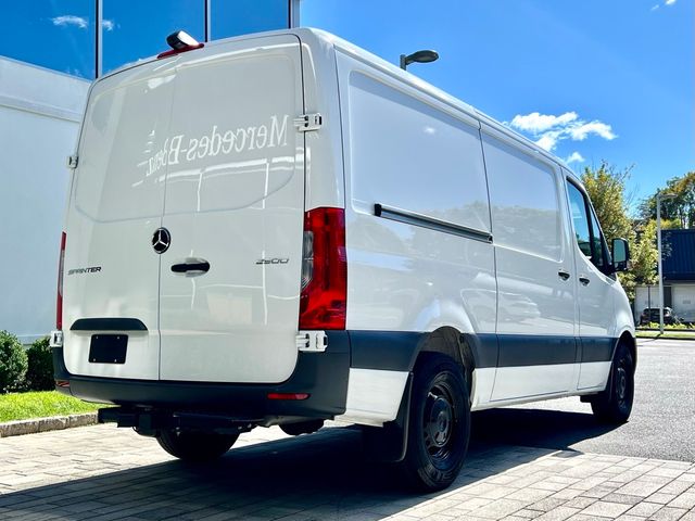 2024 Mercedes-Benz Sprinter Base