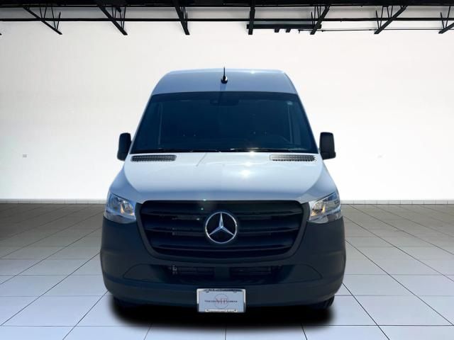 2024 Mercedes-Benz Sprinter Base