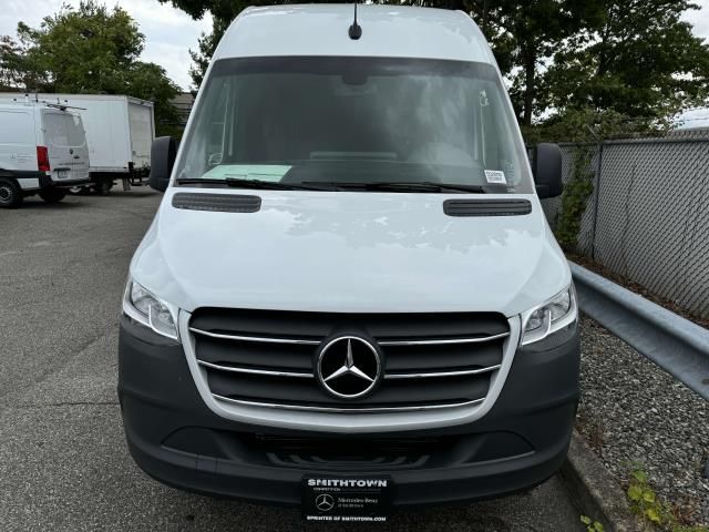 2024 Mercedes-Benz Sprinter Base